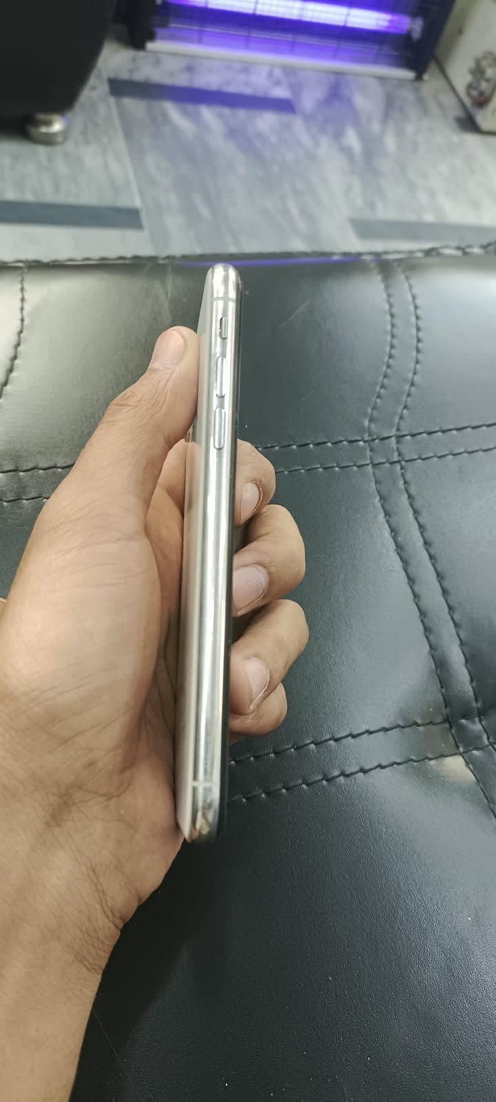 Apple iPhone X 1