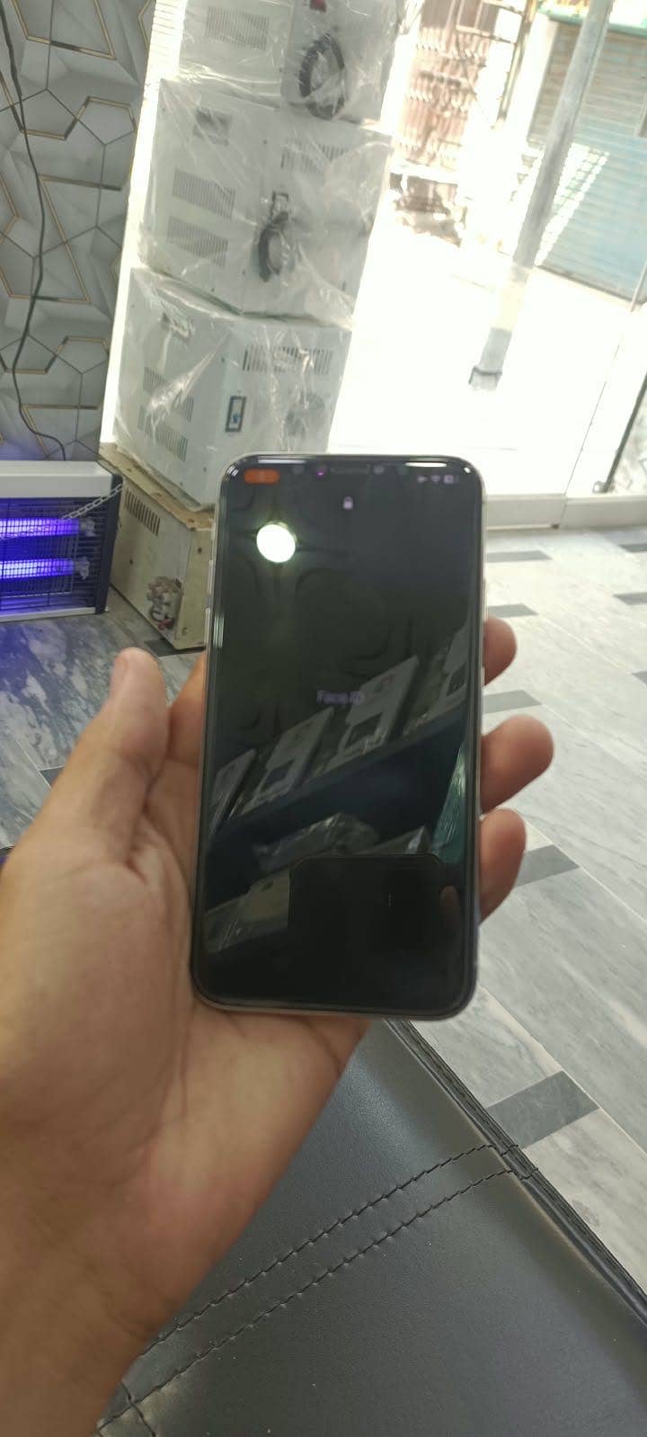 Apple iPhone X 8