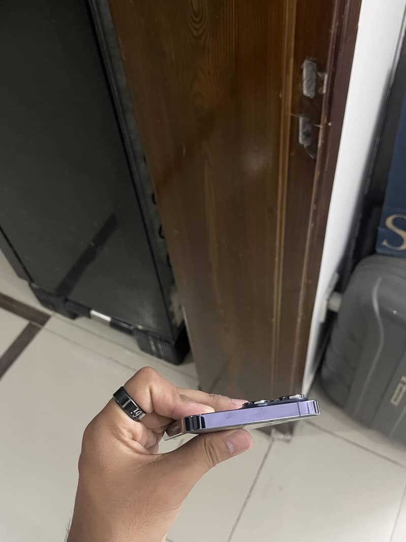 Apple iPhone 14 Pro Max 3