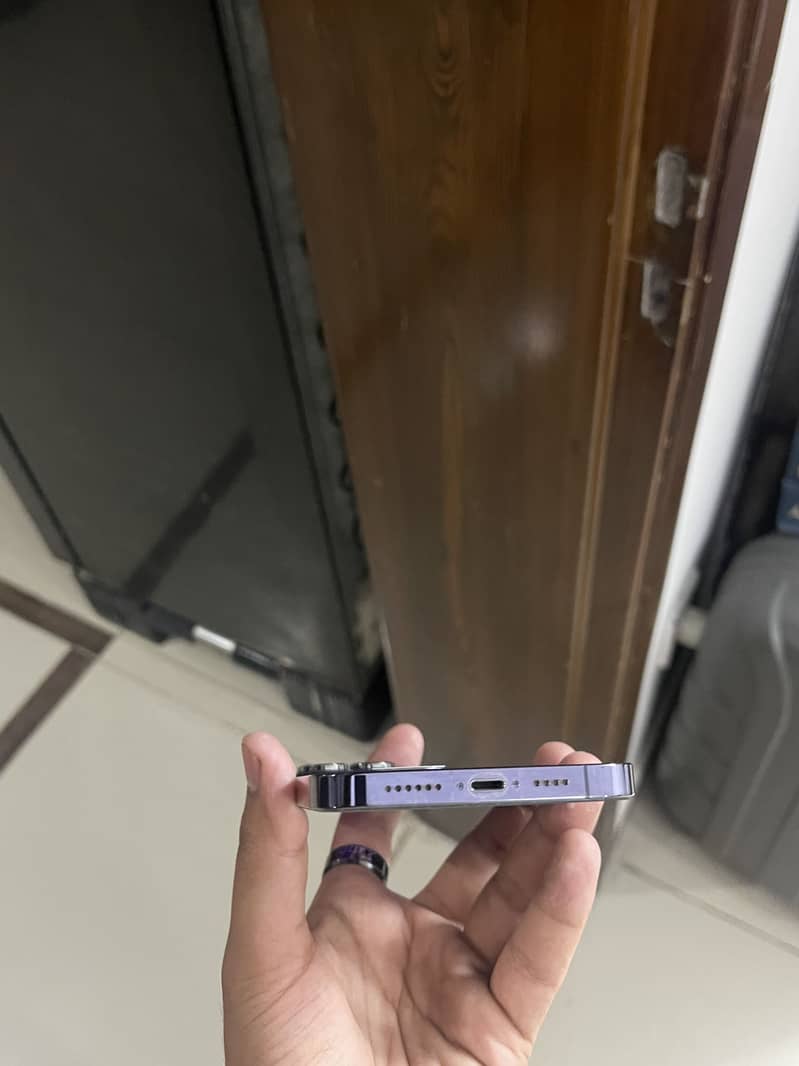 Apple iPhone 14 Pro Max 7