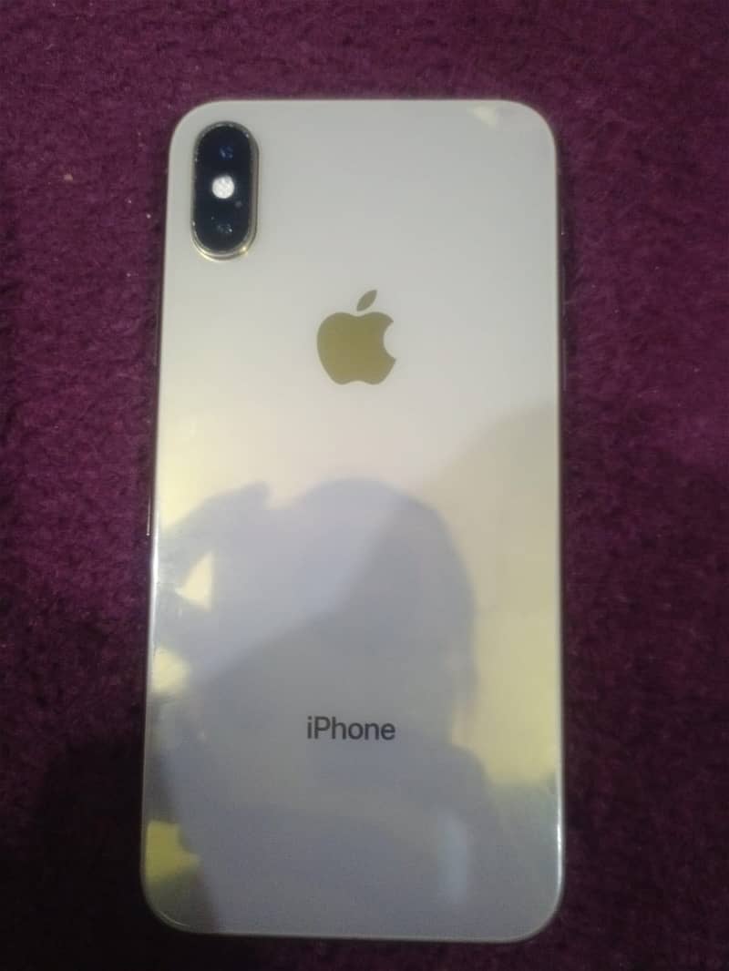 Apple iPhone XS 1