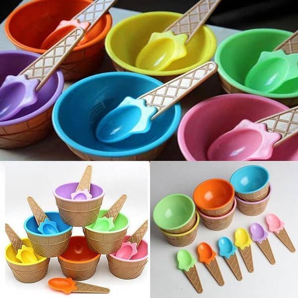 Pack of 4pcs Fancy Ice Cream Cups with Spoons (Mix/Random colour)
