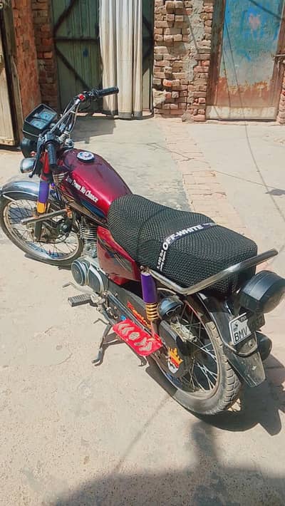 125 Honda hai