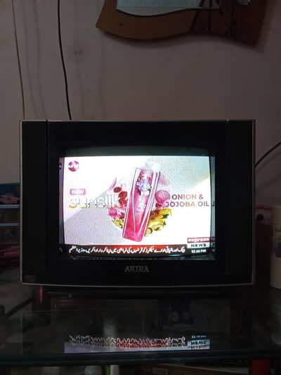 Tv Akira Malaysian 17 inches