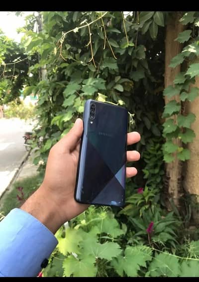 exchange possible Samsung Mobile A30s