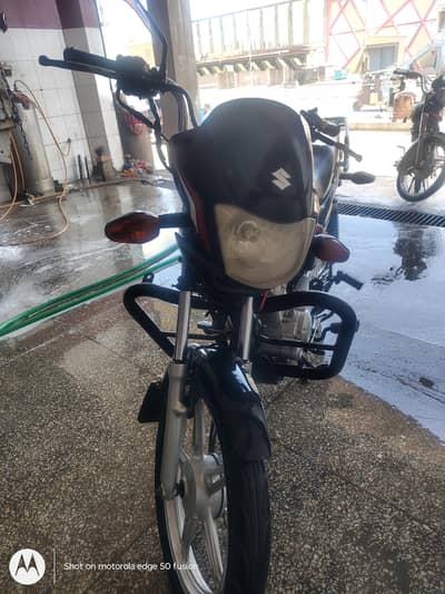 pak Suzuki