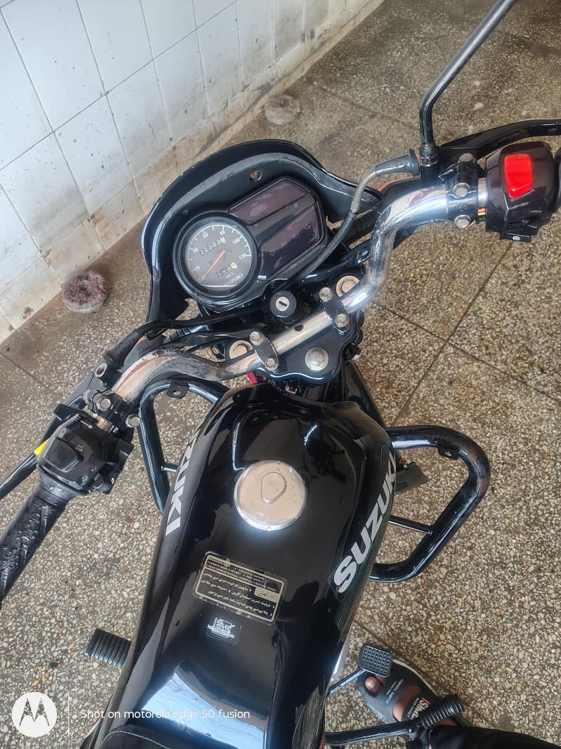 pak Suzuki 2