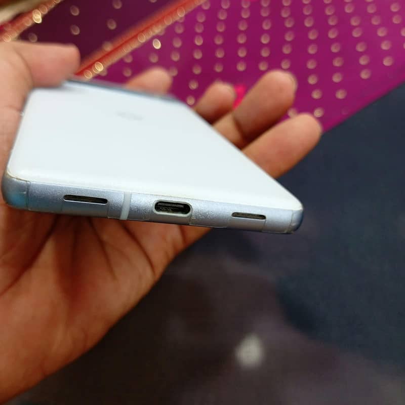 Google Pixel 7a 1