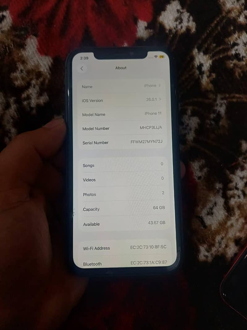 Apple iPhone 11 4