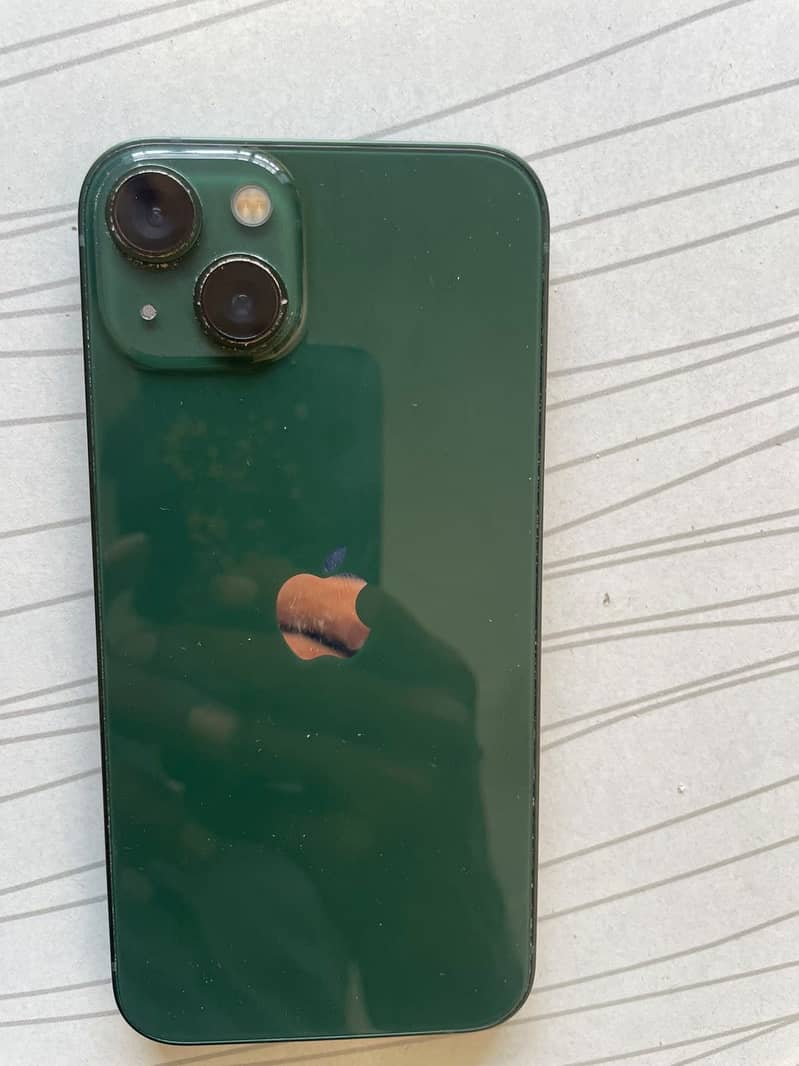 Apple iPhone 13 2