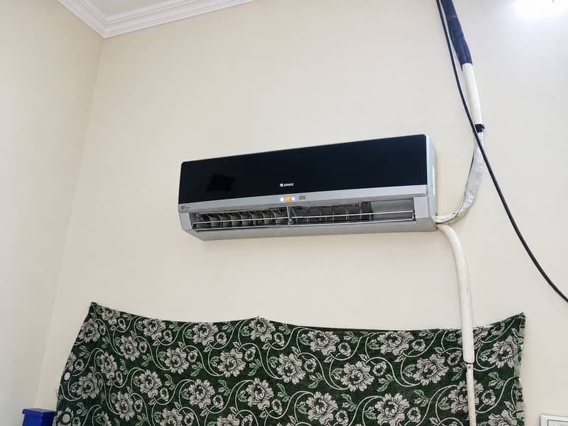Gree ( Inverter Split AC ) 3
