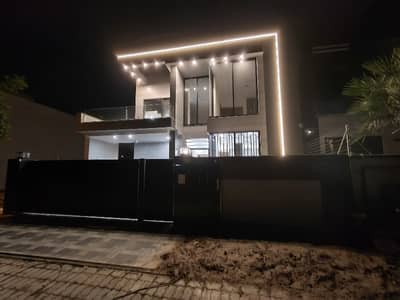 10 Marla Brand New House For Rent in Ghaznavi Block Bahria Town Lahore