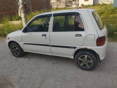 Daihatsu Cuore 2002