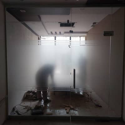 12 MM GLASS DOOR PARTITION 8×9 SIZE DEMAND 75,000