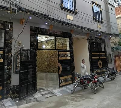 3 Marla House For sale In Rs. 18000000 Only