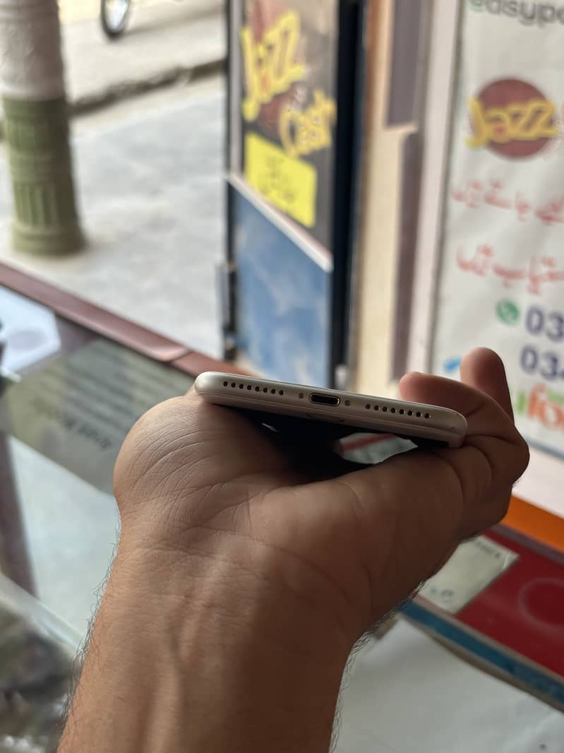 Iphone 7 plus pta approved 3