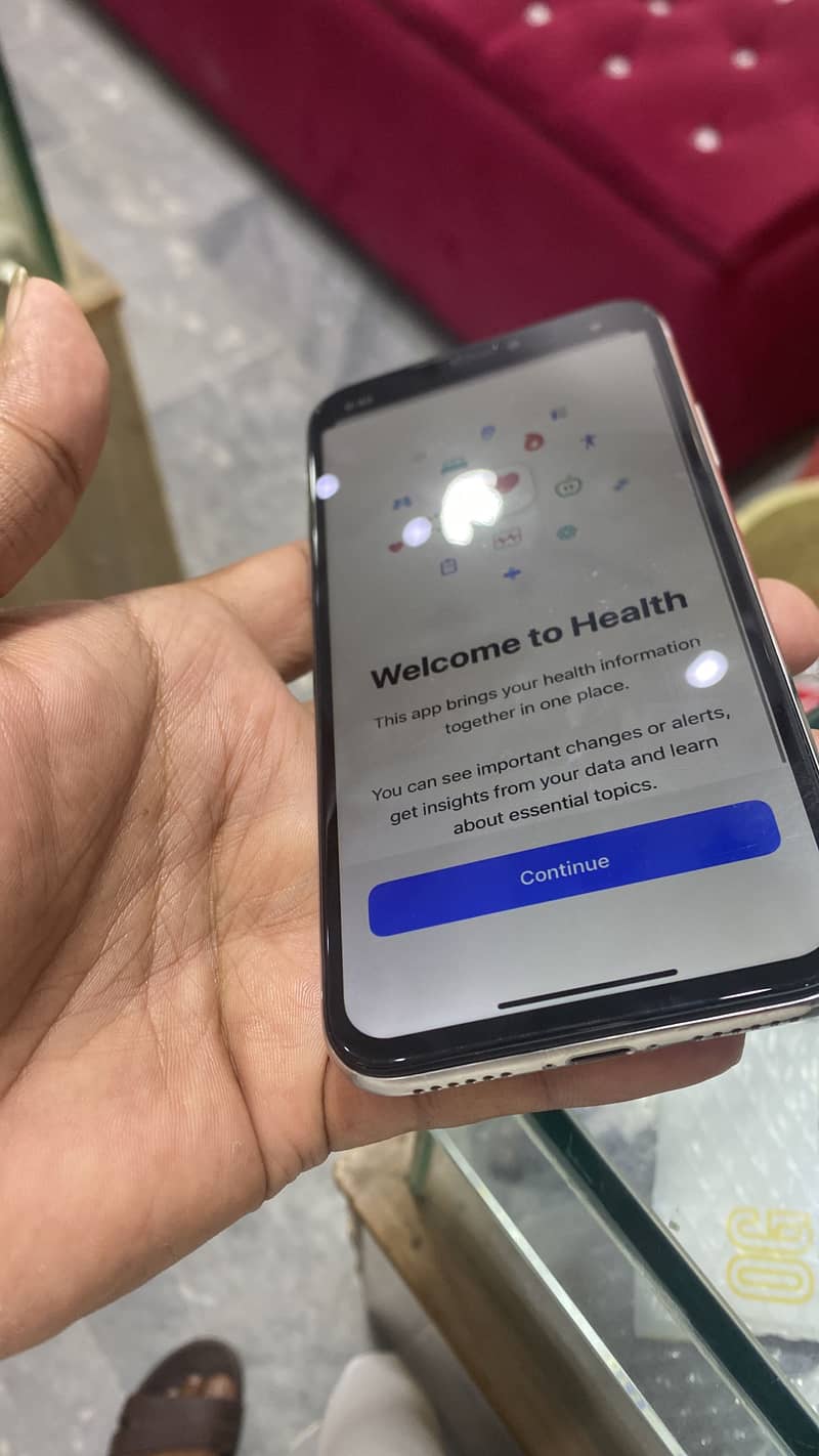 Apple iPhone X 5