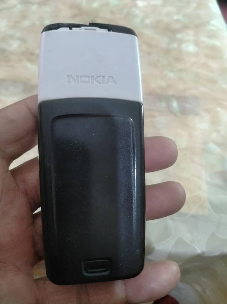 Nokia 1112 1