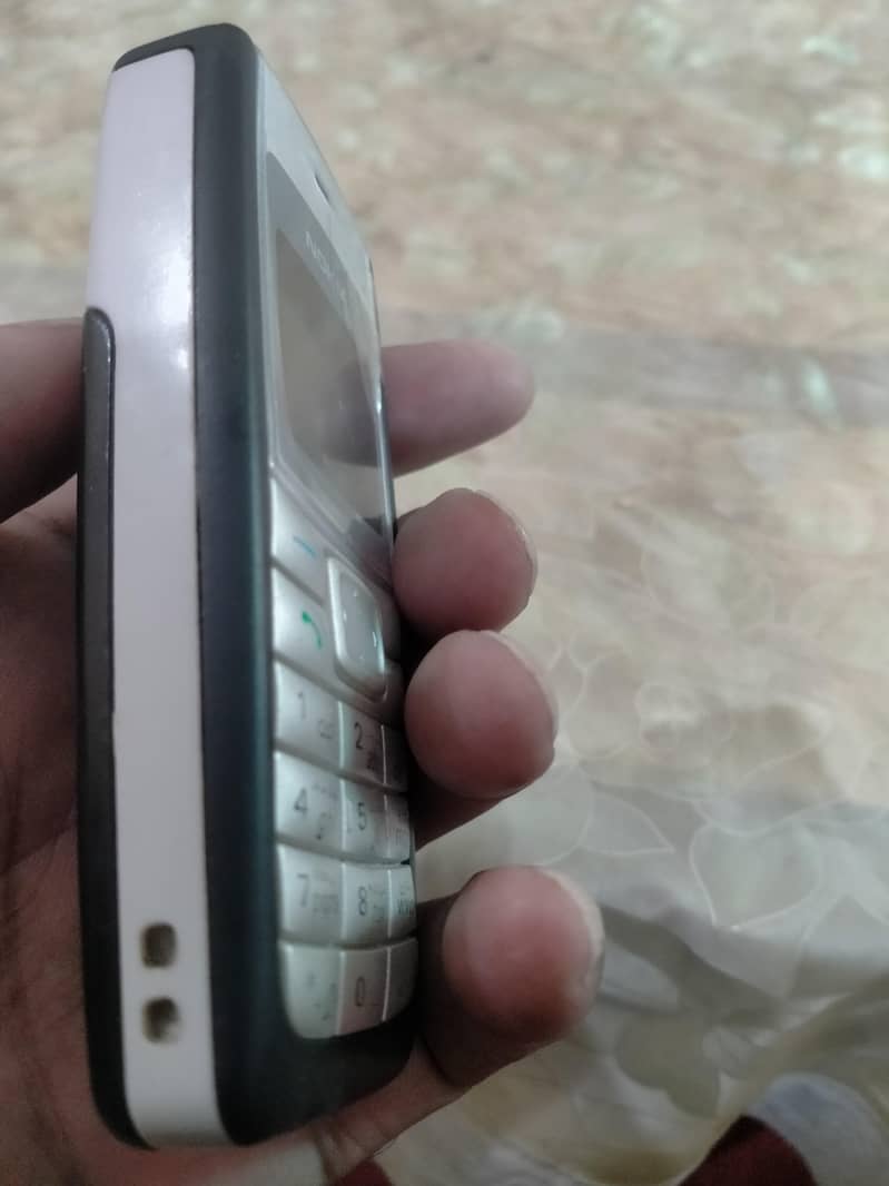 Nokia 1112 2