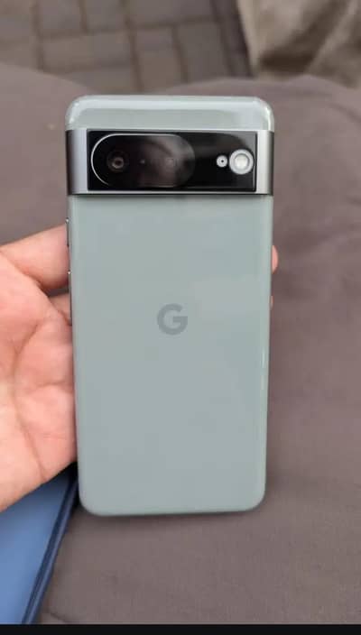 Google Pixel 8. . . official PTA. . . . all ok