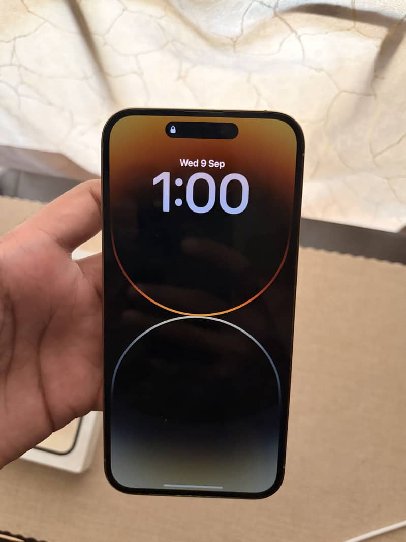 Apple iPhone 14 Pro Max 2