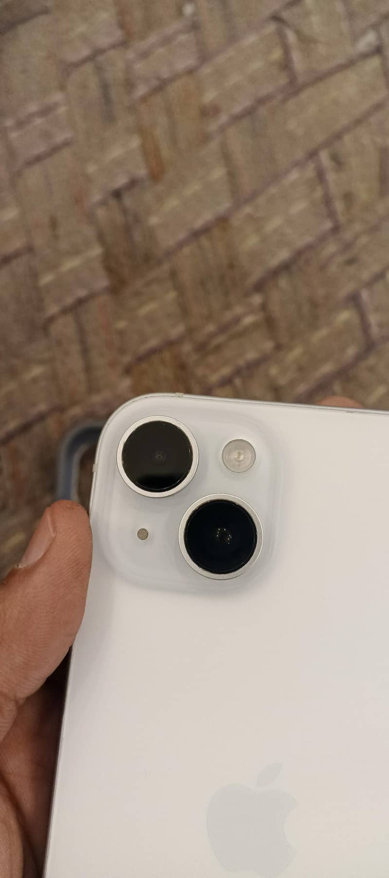 Apple iPhone 15 0