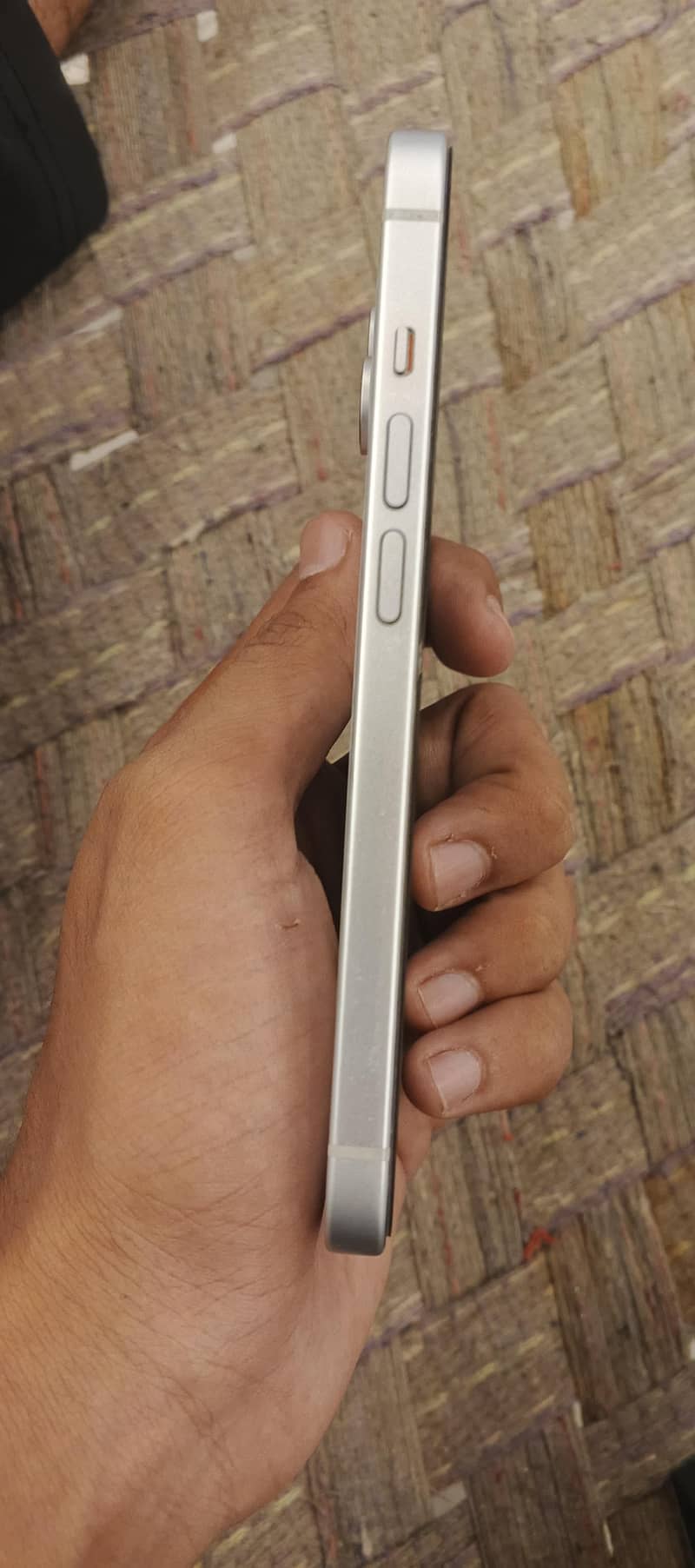 Apple iPhone 15 5