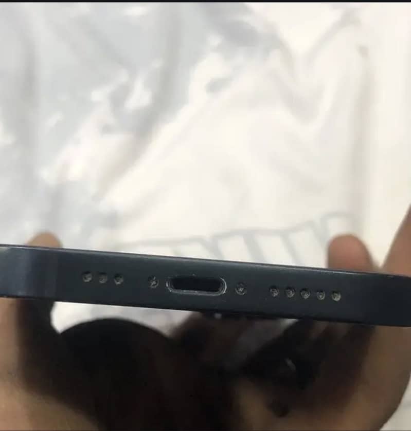 Apple iPhone 14 5