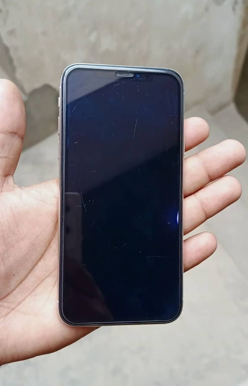 Apple iPhone X 0