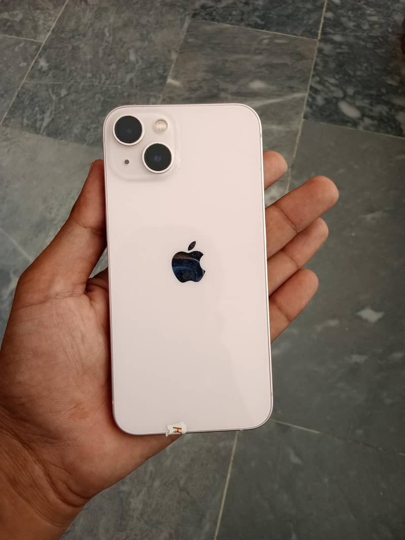 Apple iPhone 13 1