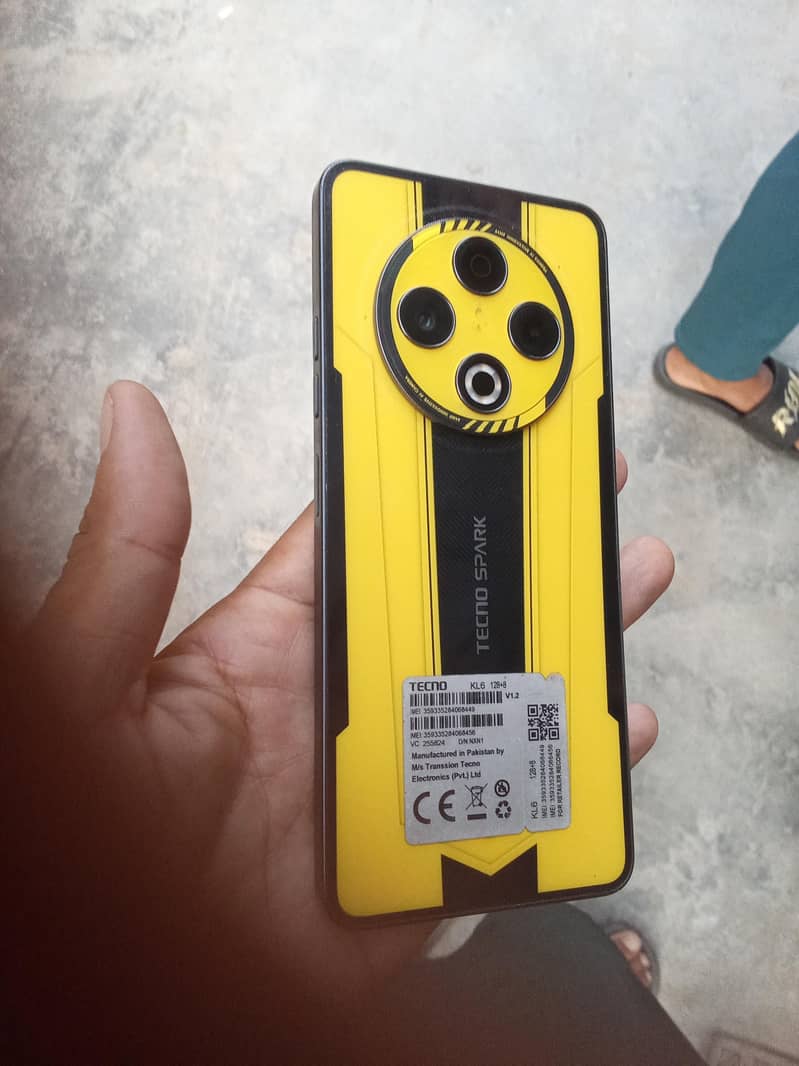 Tecno Spark 30 8/128 0