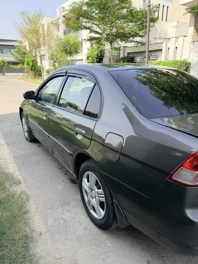Honda Civic EXi 2005