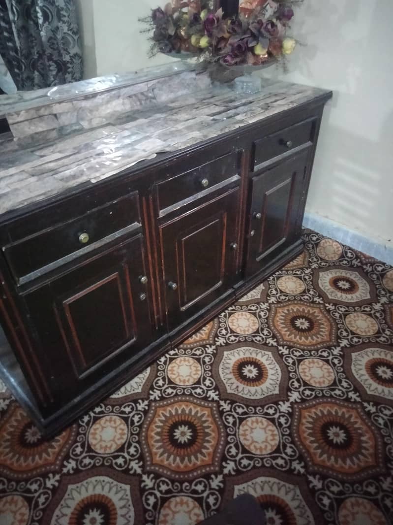 Dressing table 1
