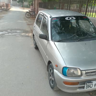 Daihatsu Cuore 2003