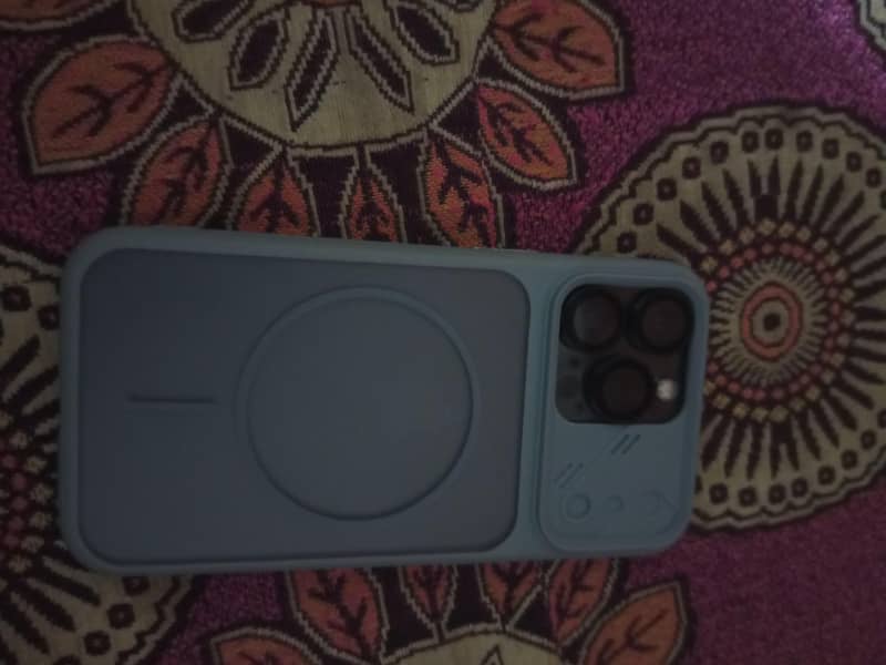 Apple iPhone 13 Pro 1