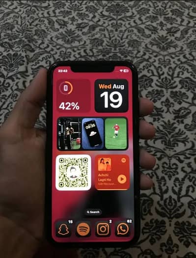 Apple iPhone XR