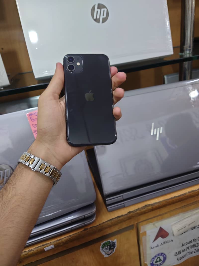 Apple iPhone 11 0