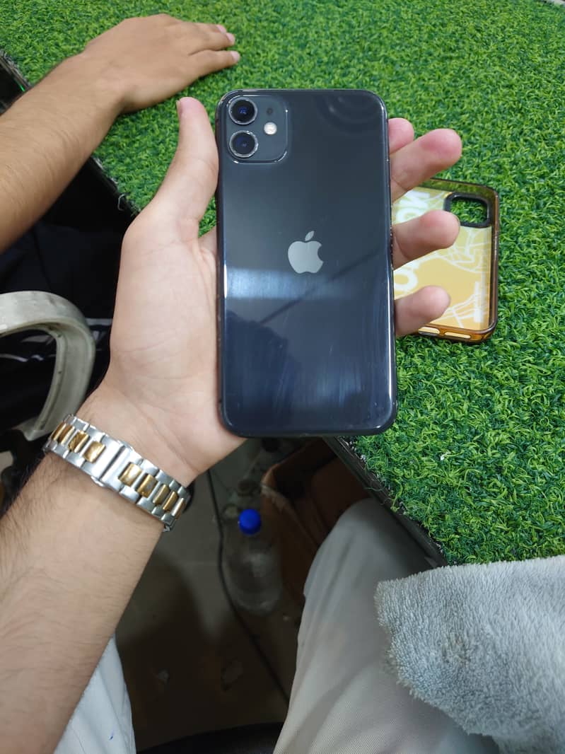 Apple iPhone 11 1