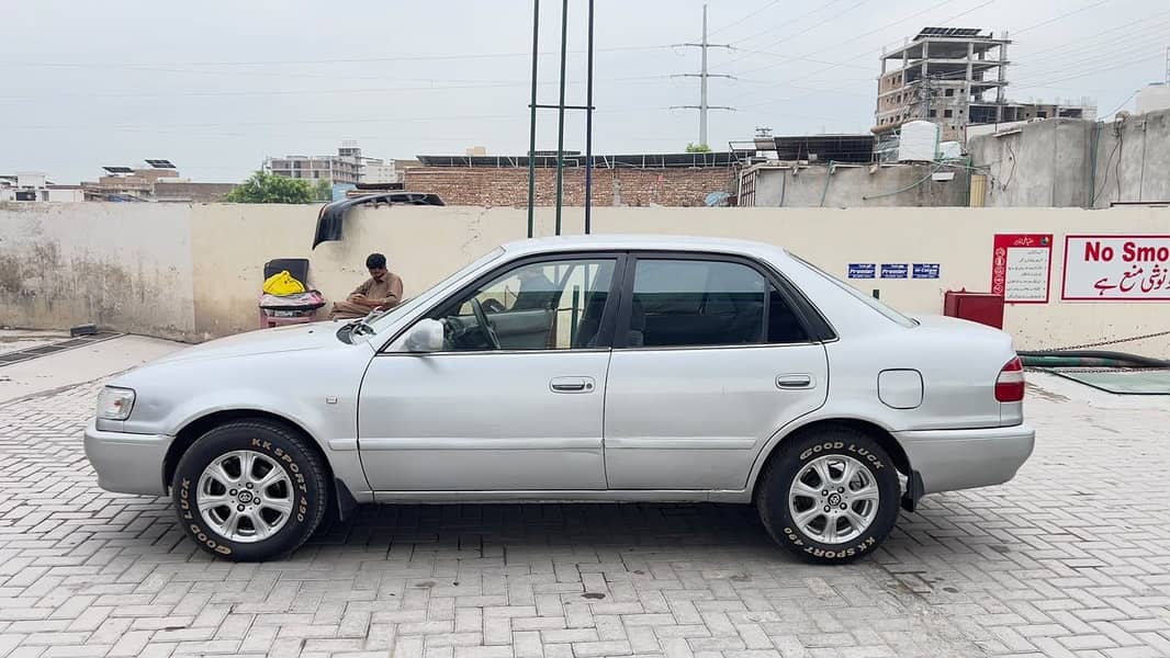 Toyota Corolla 1998 16