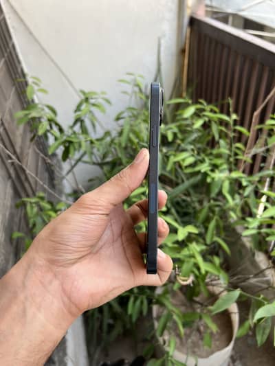 Apple iPhone 14 plus