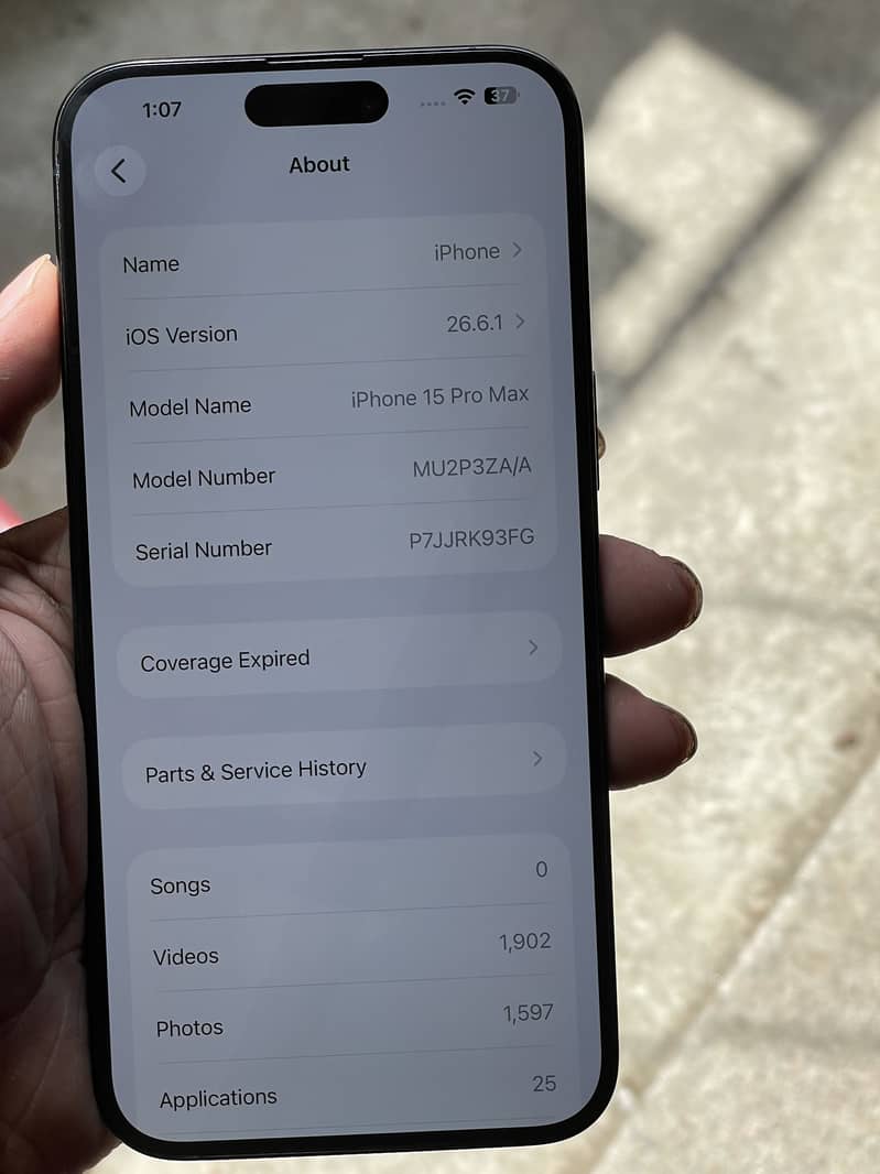 Apple iPhone 15 Pro Max 5