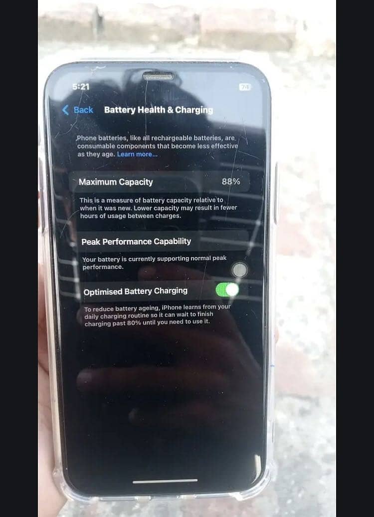 Apple iPhone XR 1