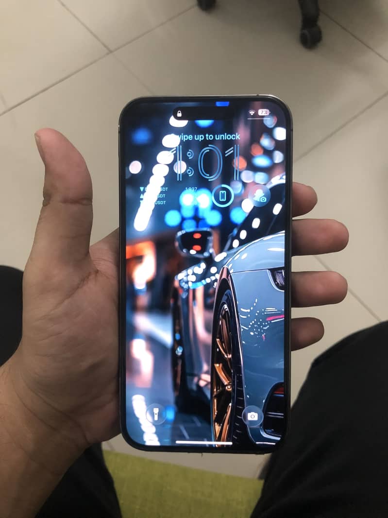 Apple iPhone 14 Pro Max 0