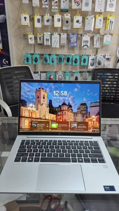 HP EliteBook 840 G11 | Intel Ultra 5 | 16GB RAM | 14" FHD