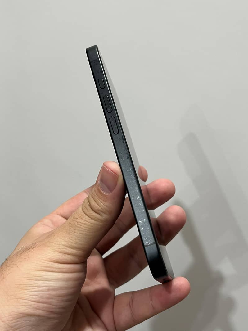 Apple iPhone 16 JV 128GB 3
