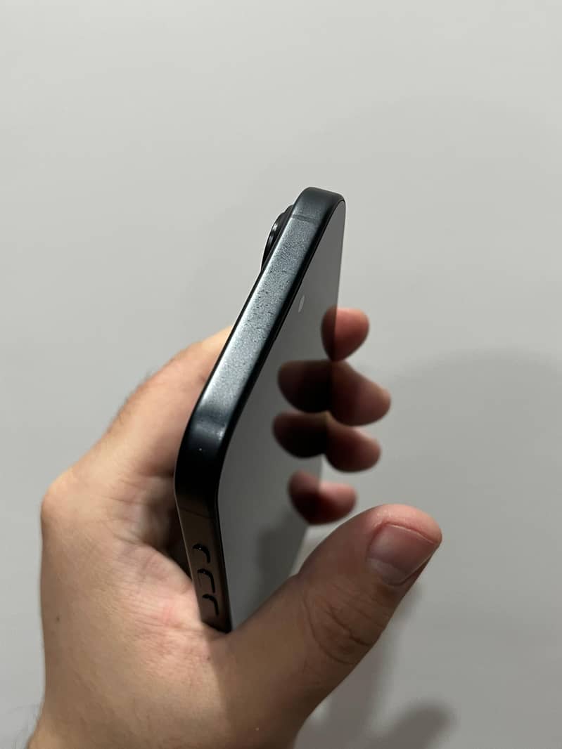 Apple iPhone 16 JV 128GB 5