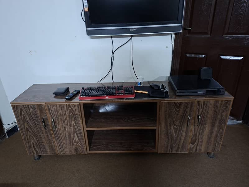 tv table 0