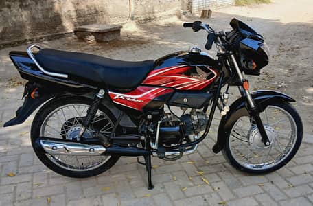 HONDA PRIDOR 2021 BLACK COLOUR LUSH CONDITION ALL PUNJAB DG KHAN