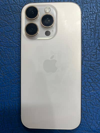 Apple iPhone 16 Pro