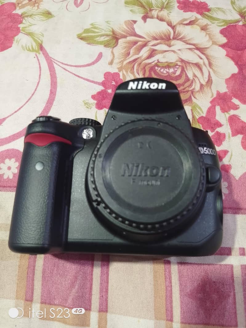Nikon D5000 7